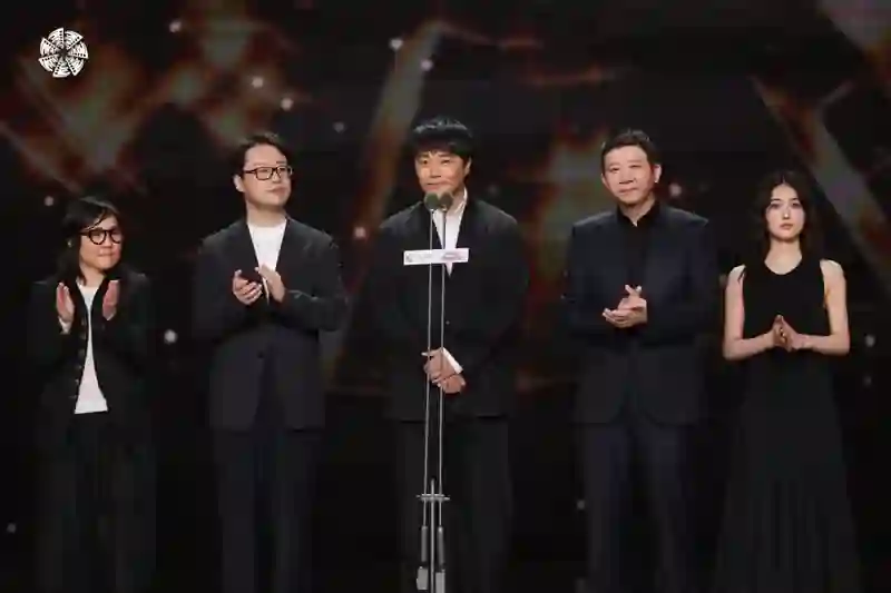 第十五届北京国际电影节开幕式盛大启幕新质光影共融，致敬电影文明之光