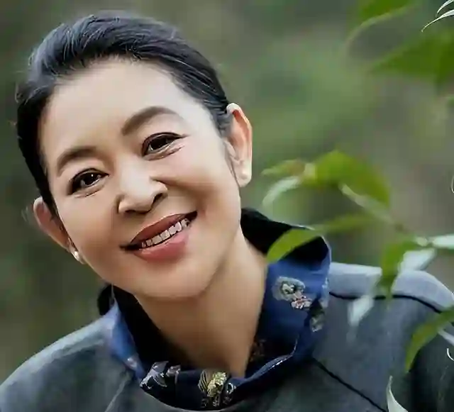 这7位发福的女星好可惜！年轻时倾国倾城，老了却胖成“土肥圆”