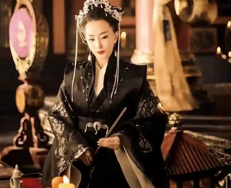 出道零绯闻,为戏弃空姐,戏红却人不火的女演员