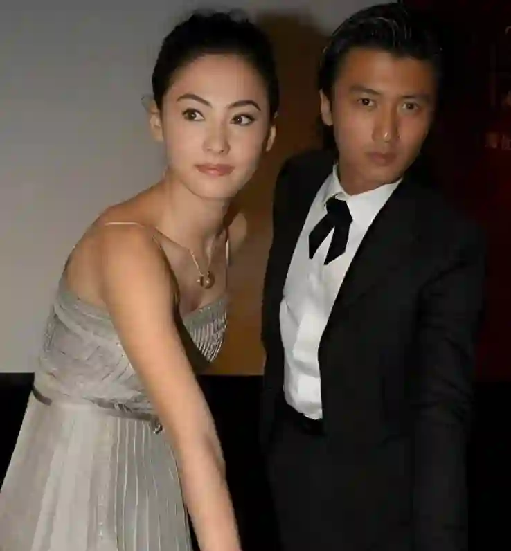 张柏芝首次承认，伤她最深不是陈冠希，是让她3年怀孕5次的男人
