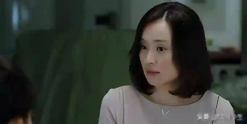 别尬演情妇了！膀大腰圆，五大三粗，4位女人真能迷倒男人？