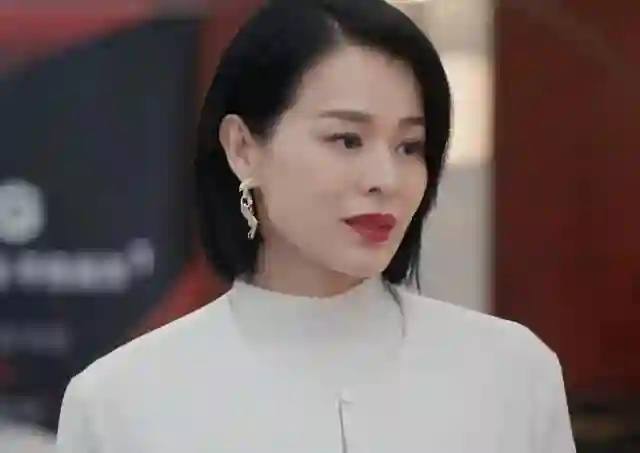 看到赵丽颖、孙俪作品接连翻车，才发现，刘诗诗的翻车只是个开始