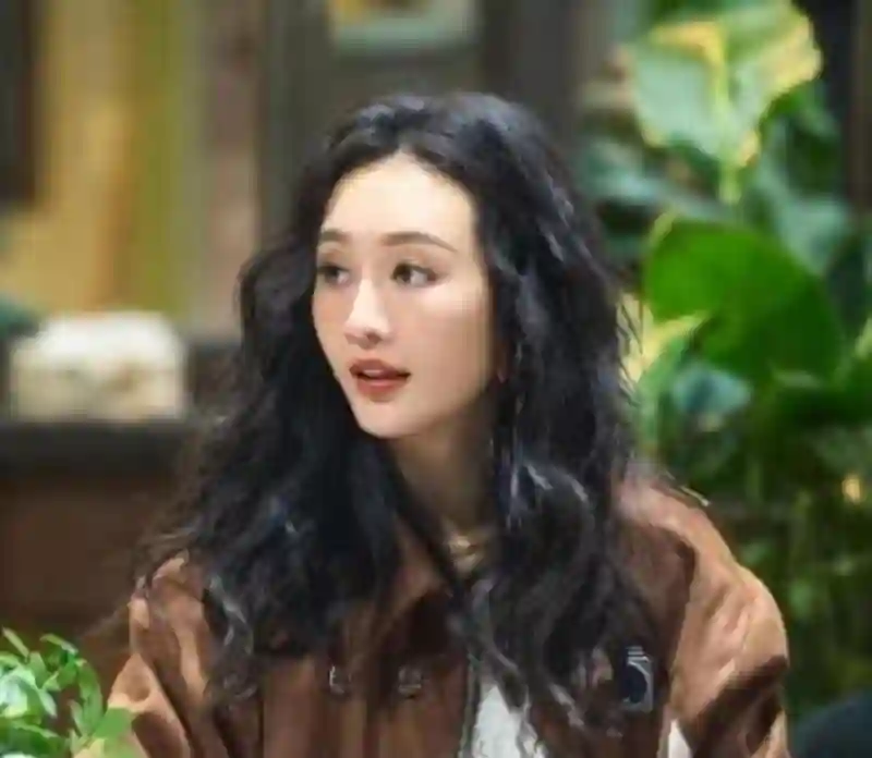 隐婚生子风波后，王鸥又被曝猛料！讶异程度堪比当年的夜光剧本