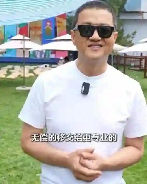不到72小时，<em>黄杨钿</em>甜再迎3个噩耗，网友：这下麻烦更大了