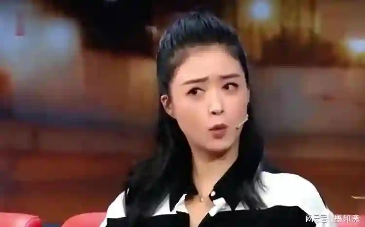 前脚官宣喜讯，后脚深陷舆论，42岁的蒋欣给内娱狠狠“上”了一课