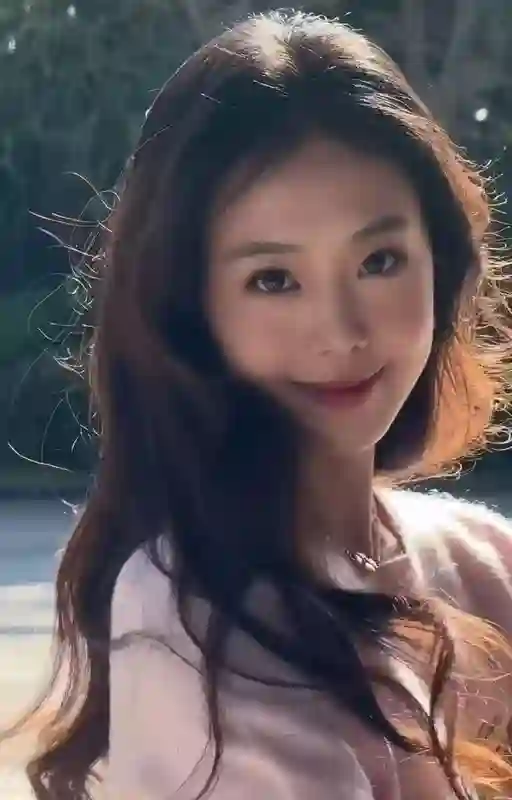 被骂了两年，他俩要结婚了？