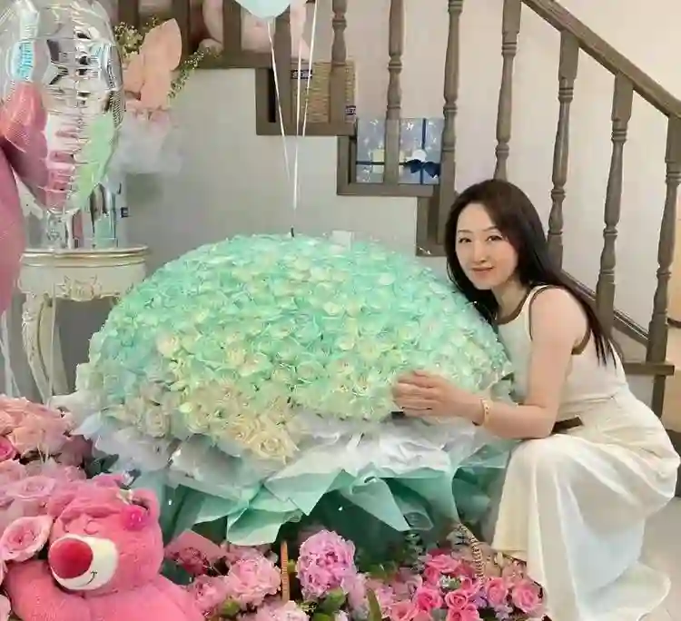 赖文峰还没忘记杨钰莹？不肯生二胎，还给前任偷刷礼物，楚玲破防