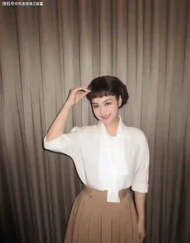 44岁阿娇美上热搜：从被群嘲到逆袭女神，她做对了这3件事！