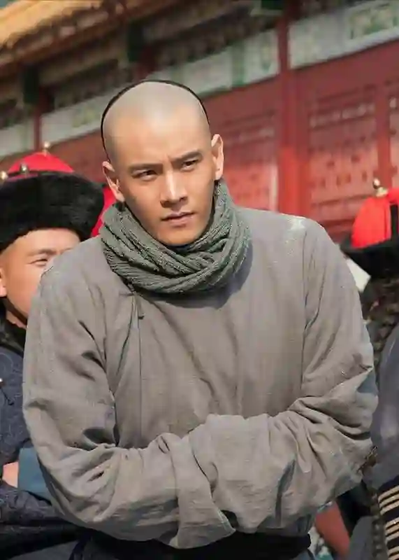 她靠一部剧吃一辈子，二婚嫁给“穷小子”，如今丈夫红到令人嫉妒
