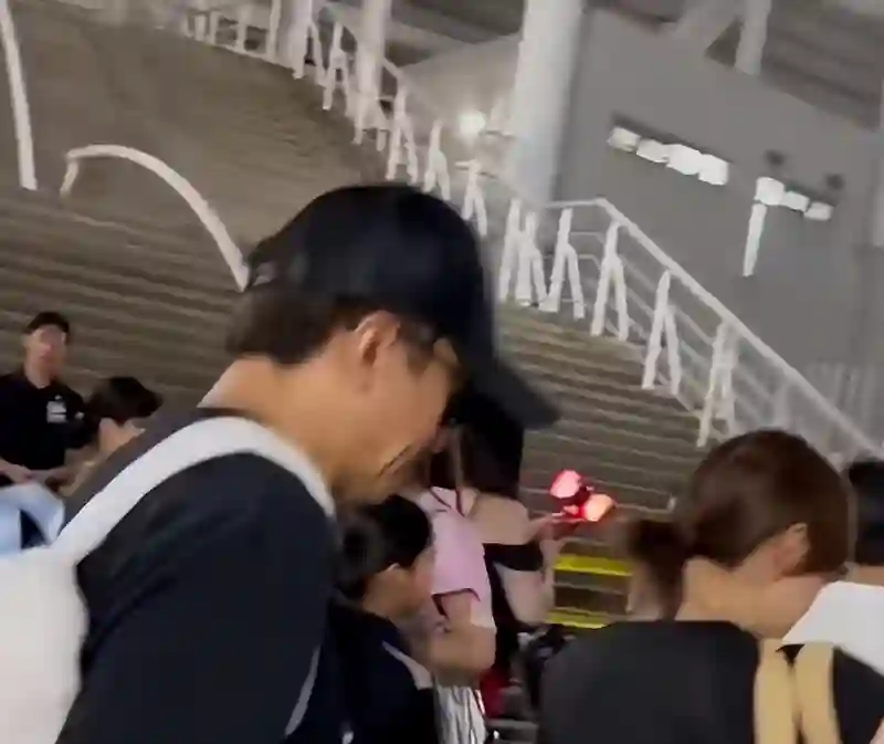 难怪会输给孙俪，分手后不提邓超的她，对比下差距不是一般大！