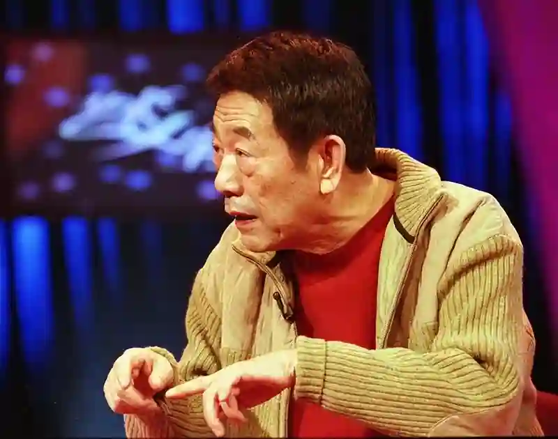 看完杨少华的葬礼，再看常宝华的葬礼，揭开了相声界最扎心潜规则