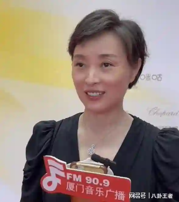 女明星怼脸拍！baby高圆圆毛晓彤齐溪输惨了，马苏徐娇吴越赢麻了