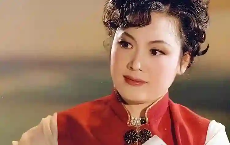 春晚再也见不到的4位歌手，有人不幸去世，有人无奈退出，太可惜