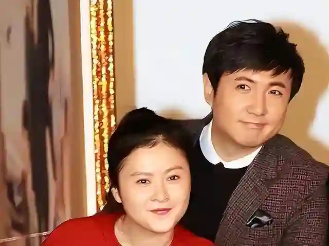 马丽的哭诉， 暴露沈腾夫妻婚姻现状， 43岁的她见识了“逼婚”后的残酷