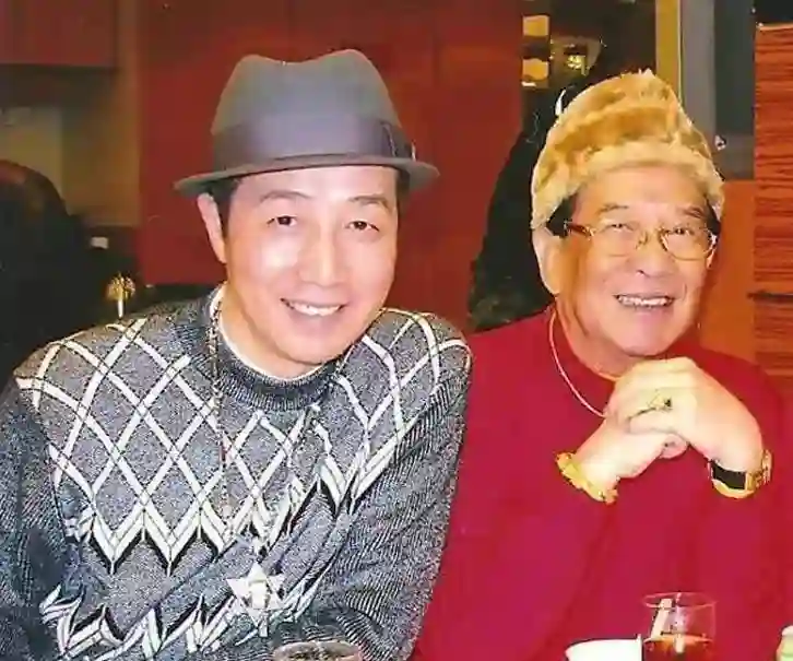 77岁时髦显年轻，一生未婚却幸福，亚视戏骨江图亮相！