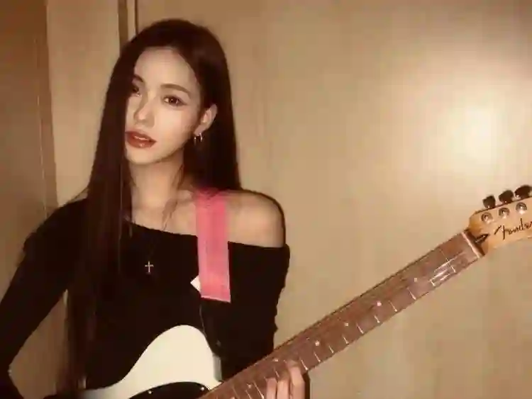 小S二女儿回应暂不进娱乐圈，像大S林志玲天生明星脸，还像马筱梅