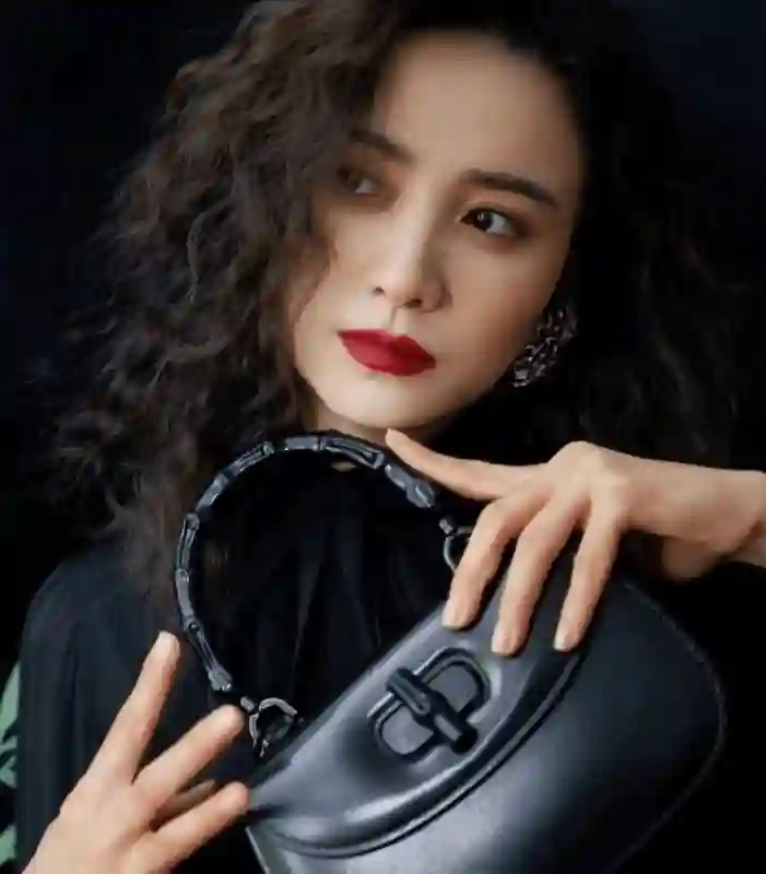 宋佳：我因事业放弃陈龙，因婚姻放弃张黎，现在和黄少峰长厢厮守