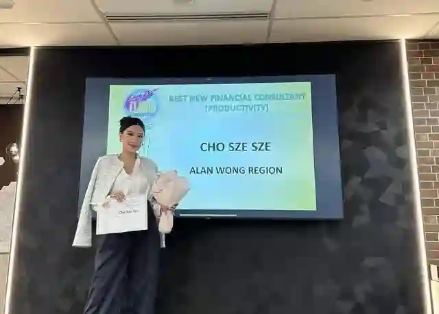 恭喜！TVB前女星晒大钻戒被曝闪婚，替前男友背负630万巨额债务