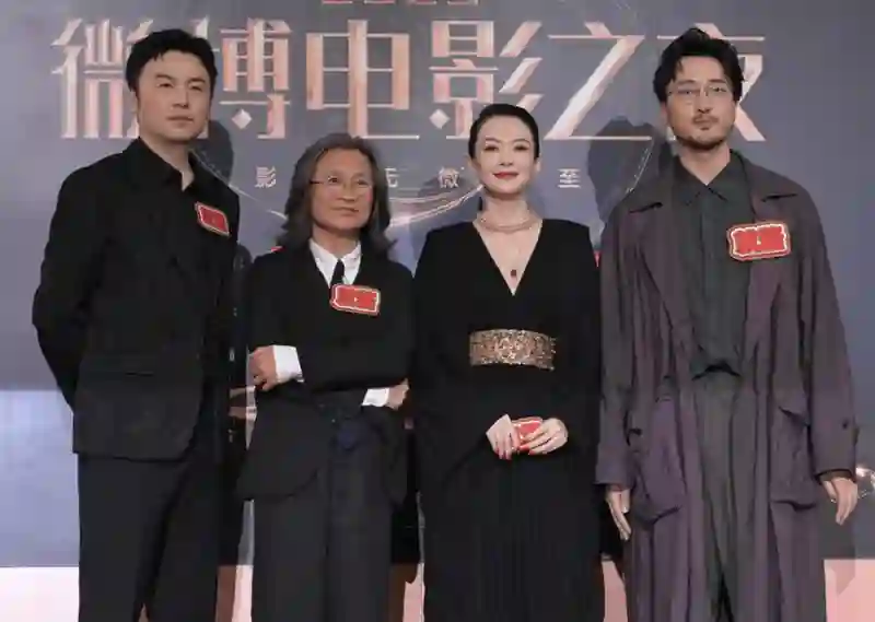 红毯生图来了！章子怡富态十足，钟楚曦过于瘦，金晨变化明显
