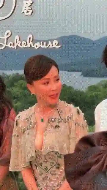 主办方的天要塌了！刘嘉玲汤唯同框被嘲，与梁朝伟“旧戏”被重提
