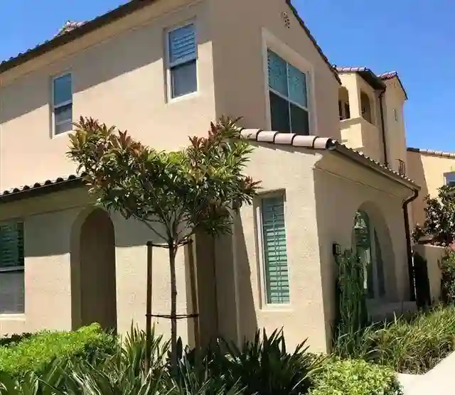 直到章子怡在豪宅自耕自足，才明白，这才是她敢和汪峰离婚的底气
