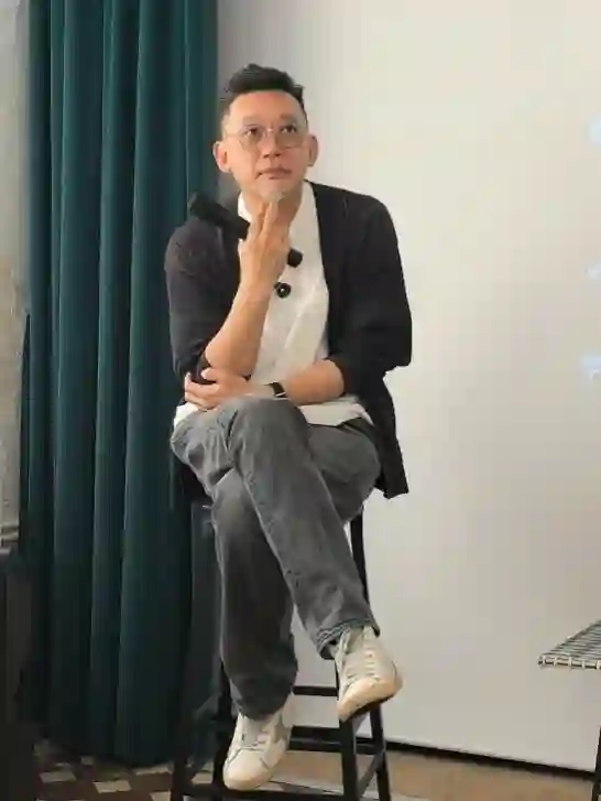 新鲜出炉金像导演郑保瑞，透露“九龙城寨”系列最新进度
