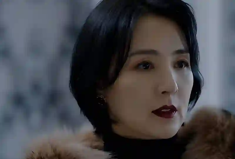 她掌掴陈宝国，艳压章子怡，姜文“一脱成名”，52岁至今未婚