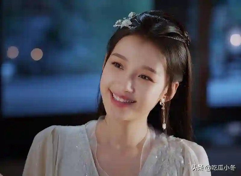 女演员离婚后纷纷打拼事业，陈妍希奋起直追，孙怡为何例外？