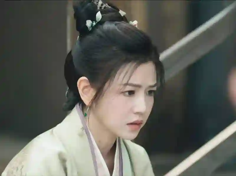 离婚3个月，陈妍希满脸写着“老娘好得很”，而陈晓眼里依旧没光