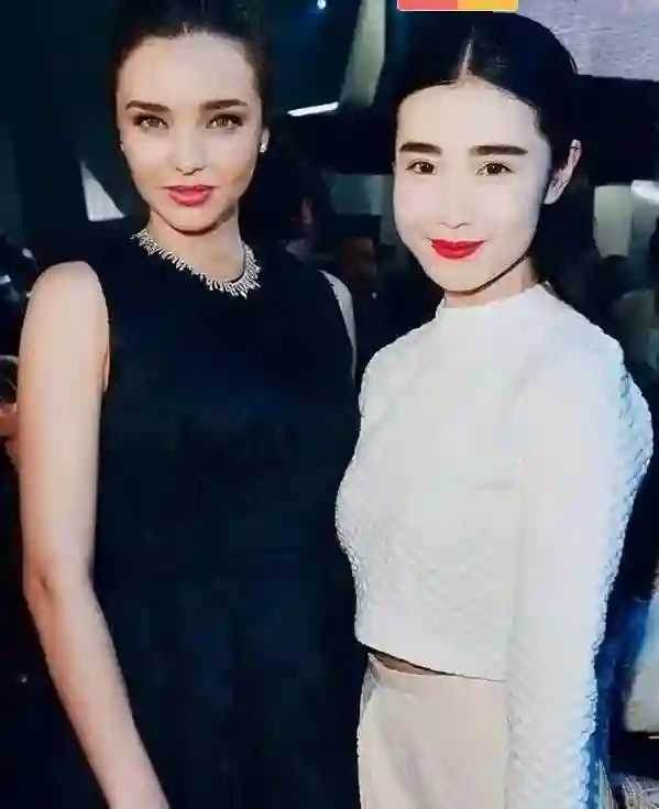 晚晚直播再掀争议：红极一时的“豆瓣三大女神”，为何全塌房了？