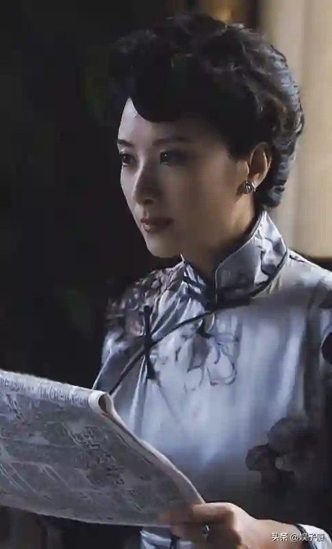 她倾国倾城，却拒绝潜规则，断送前程，如今62岁开创新天地