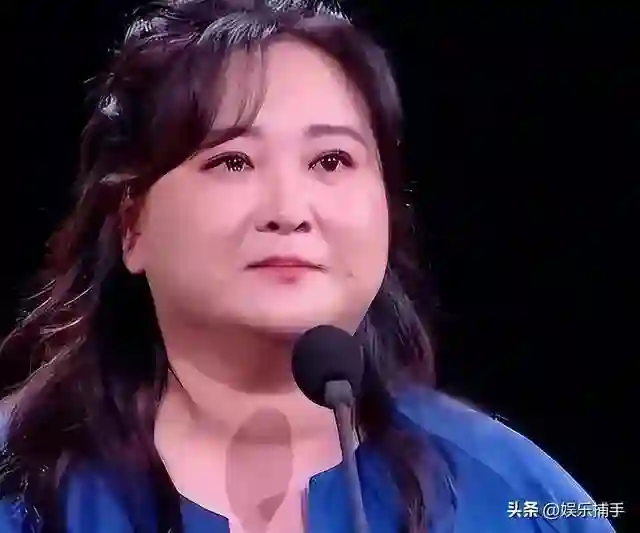 退出春晚，被综艺“开除”，43岁的贾玲终究还是把自己“作没了”