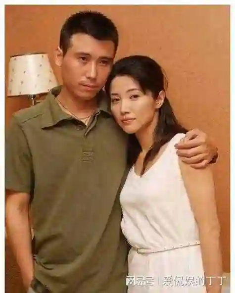 李乃文老婆未曾料到，和丈夫与陈赫聚会，身份就被扒，只因颜值高