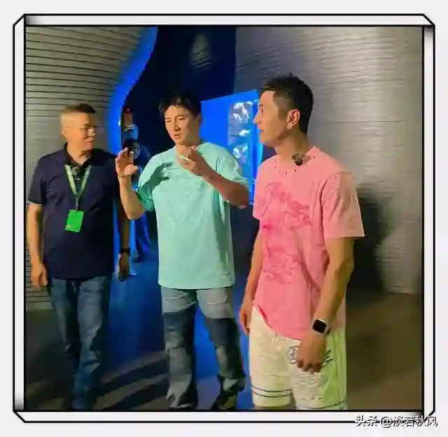 吴奇隆上海被偶遇，手上婚戒抢镜，与刘诗诗婚变传闻，不攻自破！