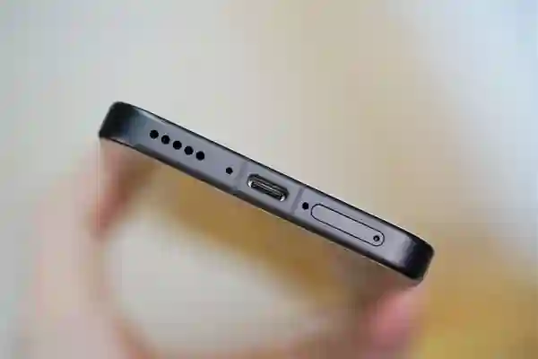 6.31英寸小直屏，vivo S30 Pro mini图赏