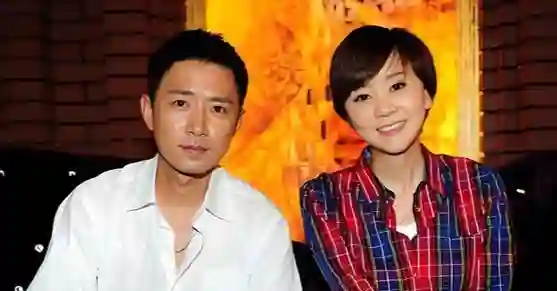 八竿子打不着的4对明星是夫妻，冷门程度超乎想象，太让人感到意外