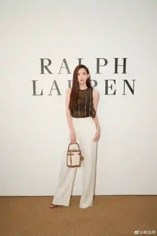 林志玲与安妮海瑟薇合照, 两大女神美貌惊艳, 50岁志玲冻龄逆袭