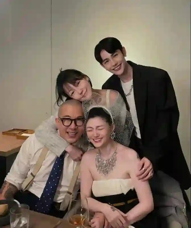 汪小菲婚礼刚结束，S妈便催债又离间，马筱梅新妇第二日重锤反击