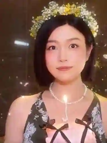 离婚3个月，陈妍希满脸写着“老娘好得很”，而陈晓眼里依旧没光