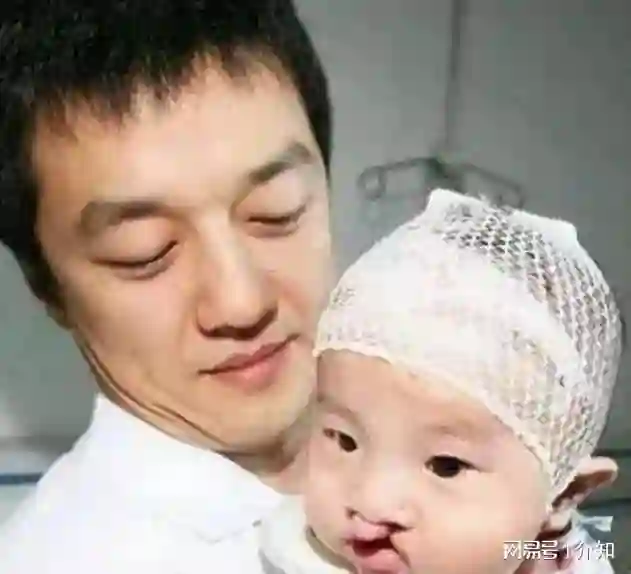 王菲教育好成功！李嫣唇裂痊愈自信满满，窦靖童“天后”范儿十足