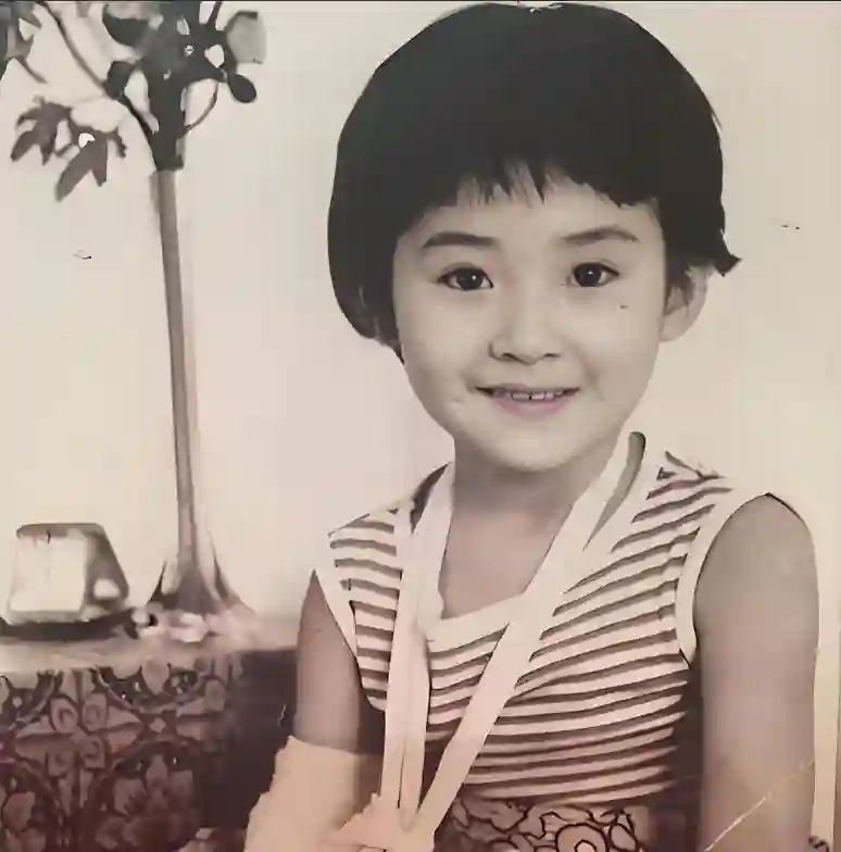 美貌与实力并存：许晴凭什么成为华语影坛的不老神话？