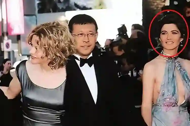 同是姜文的基因，将法国前妻女儿和周韵儿子放在一起，差距太明显