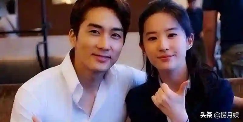 刘亦菲和宋承宪在一起的时候，真的令人羡慕，分手太可惜了