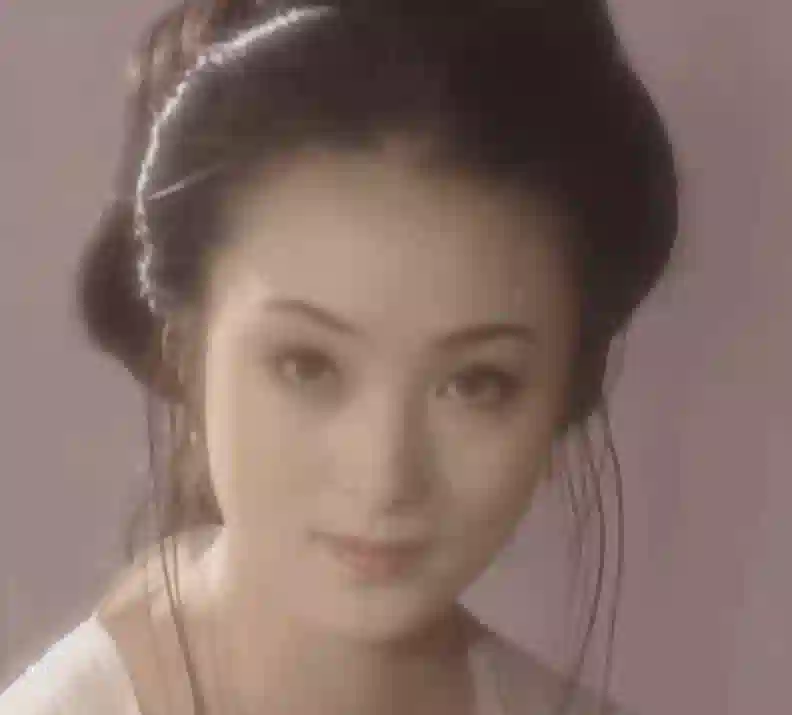 还记得蒋勤勤的两个儿子吗，迷你版陈建斌？