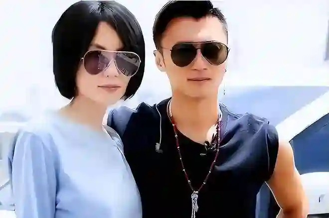 谢霆锋想跟王菲结婚，王菲却若即若离，谢霆锋脚踏两只船最痛苦的是王菲