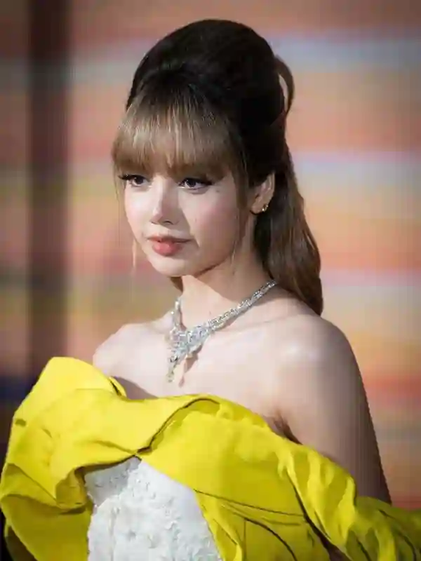 刘亦菲与Lisa，受邀同框出席奢牌活动！