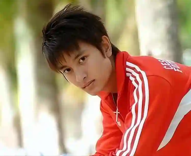 李小璐不会和贾乃亮复婚！就算没有“夜宿门”，他们也不是一路人