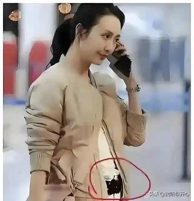 王鸥生娃已一年多，何九华近日首次在节目中回应：我还没有结婚！