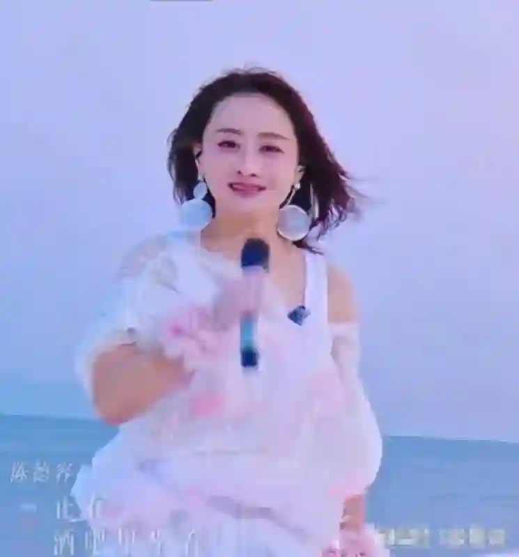 陈德容口碑逆袭 ！唱歌跳舞样样行，被打脸还面带微笑 像变了一个