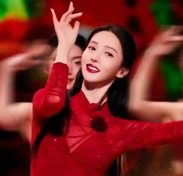 情史混乱、整容上瘾，这一次，谁都救不了鼻歪嘴斜的资源咖金晨！